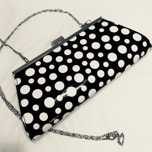 NEW Neiman Marcus Black & White Clutch Purse